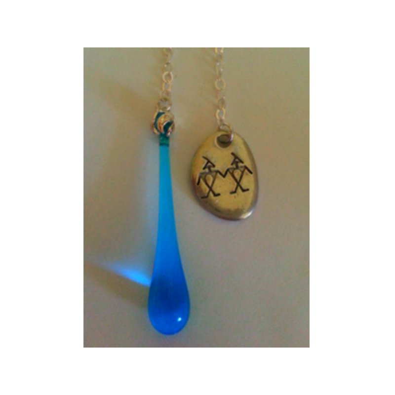 Turquoise Teardrop Pendulum